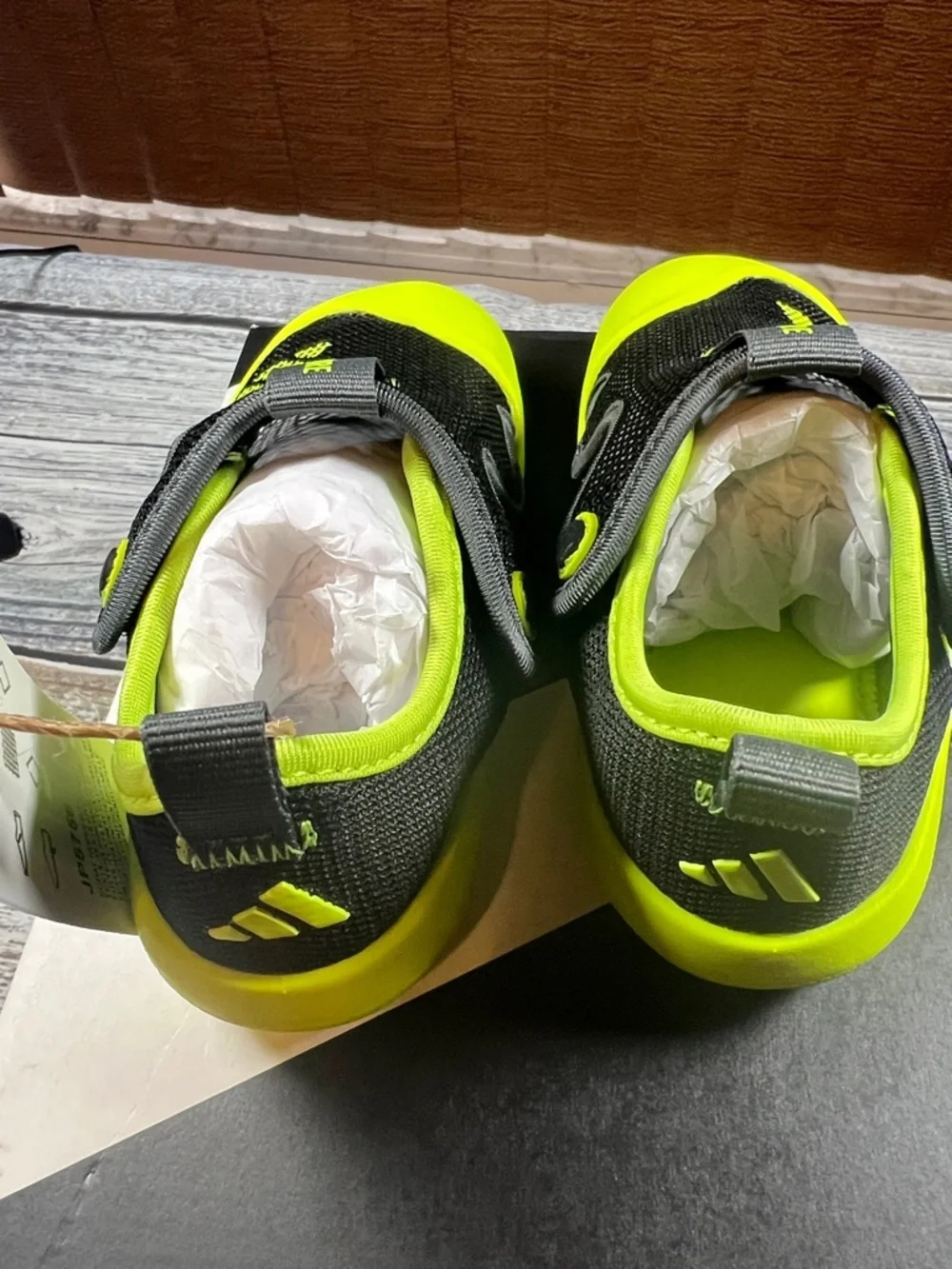 Adidas Altaventure 3 Kids Water Shoes Black Neon Green Size 9K NWT